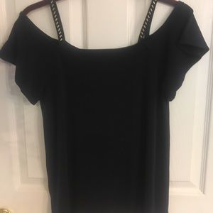 Cold shoulder top